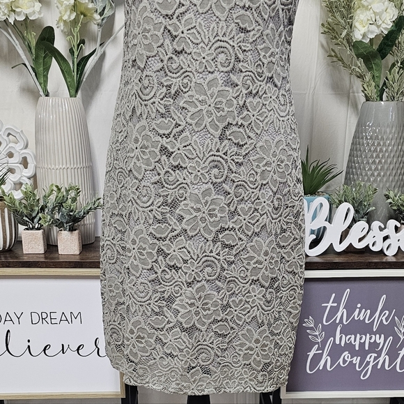 Tiana B. | Layered lace dress - NWT! - Picture 8 of 16